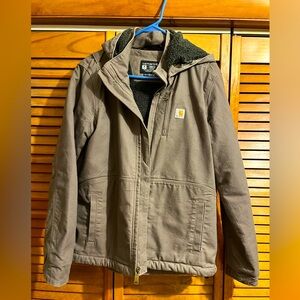 Women’s Carhartt jacket - like new condition
